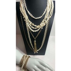 1314 Necklace & bracelet 6pc lot faux pearl &gold tone demure layering most vntg
